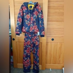 Obermeyer Women's Aspen Jacket and Snow Pant Set